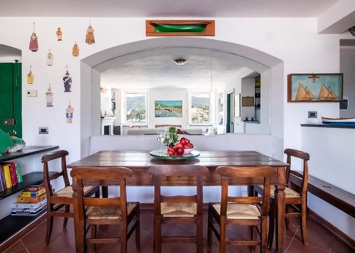 Apartament La Casa Sul Porto By Portofinohomes Santa Margherita Ligure